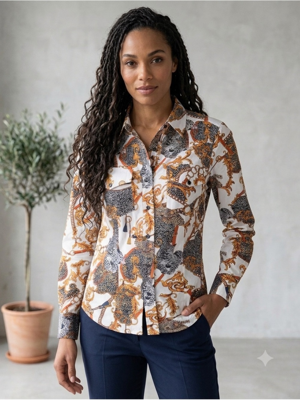 Chain-Print Button-Down Shirt in White and Gold